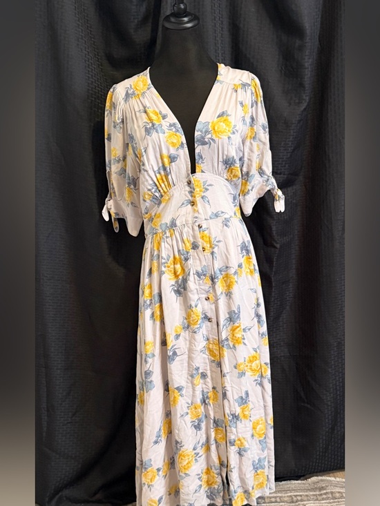 Free People Dresses & Skirts - Free People Boho Floral Yellow & Blue Midi Dress